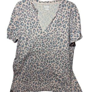 PINK Victoria's Secret Leopard Print V-Neck Tee